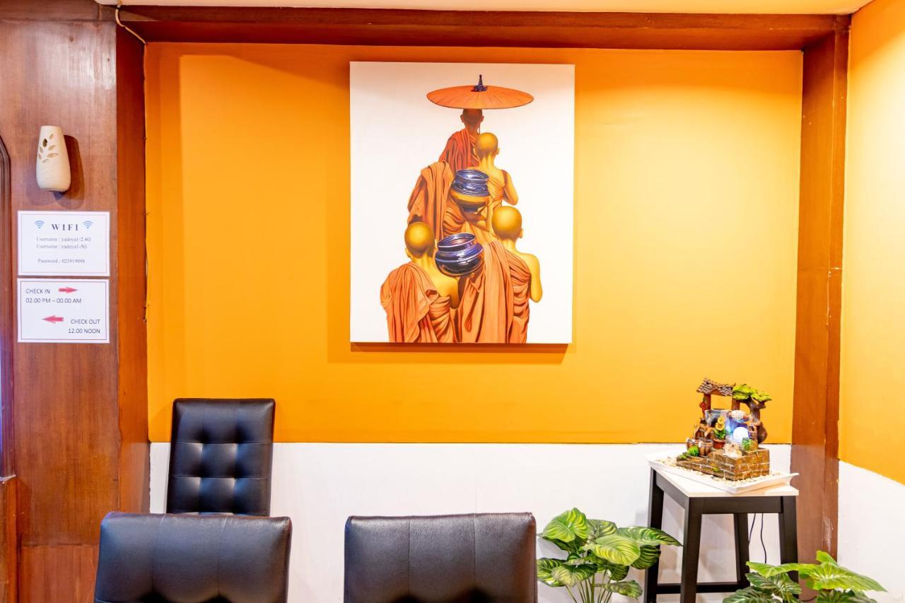 Yadoya @ Thonglor Hotel Bangkok Exterior photo