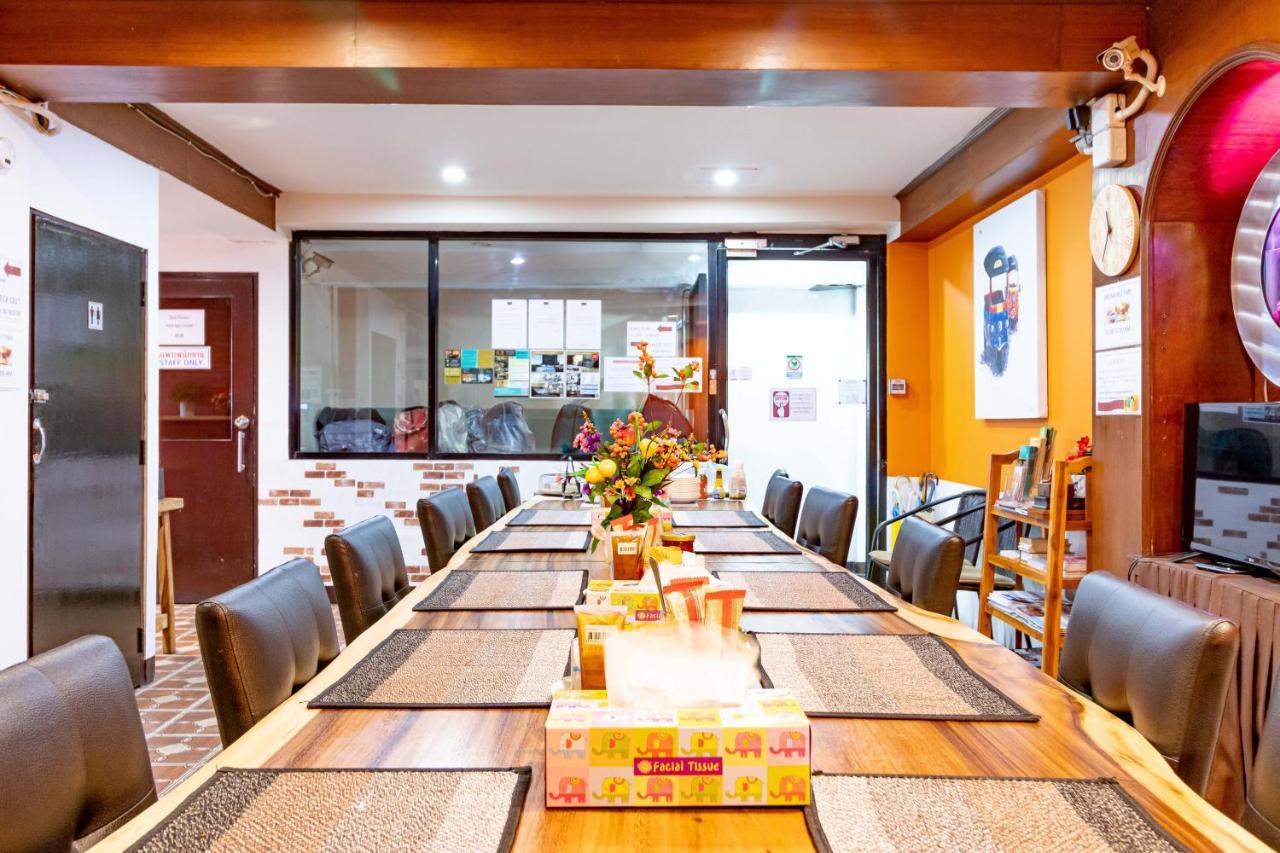 Yadoya @ Thonglor Hotel Bangkok Exterior photo